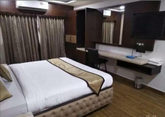 Hotel Puneet International Rāipur Exteriér fotografie
